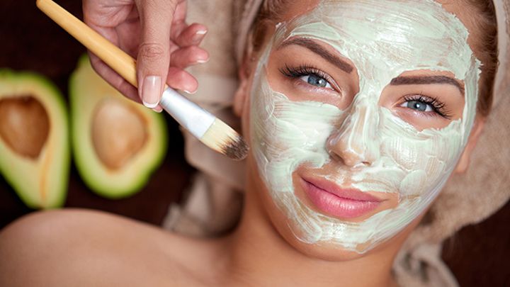 is avocado oil good for face